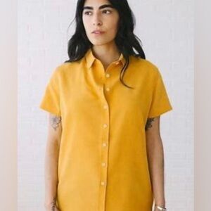 Tradlands Button Down Shirt